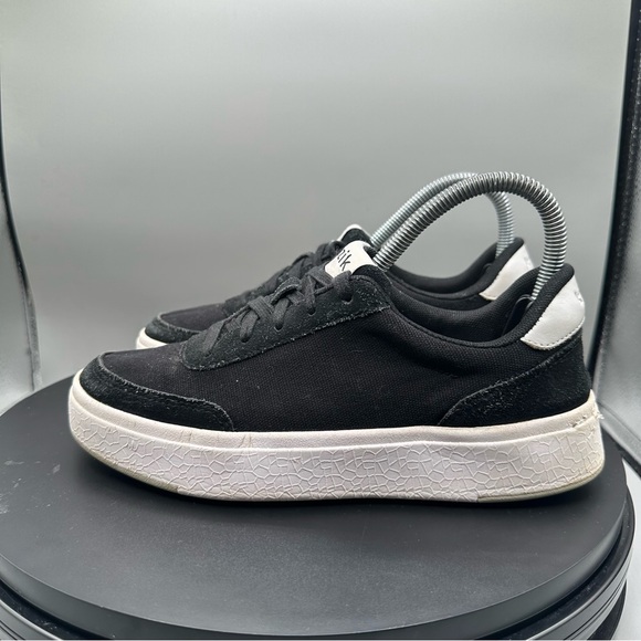 Kizik Prague Suede-Canvas Lace Up Sneakers Women’s 6.5 Black - Picture 3 of 9